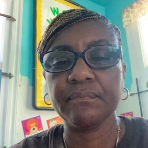 Meet your Posher, Kay